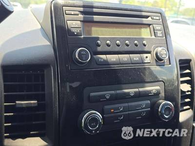2013 Nissan TITAN SV Crew Cab Short Bed - zdjęcie 10 z 20 - miniatura