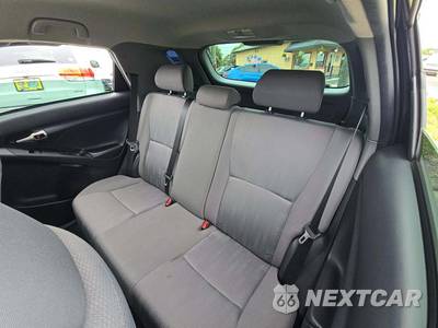 2013 Toyota Matrix L - zdjęcie 13 z 31 - miniatura