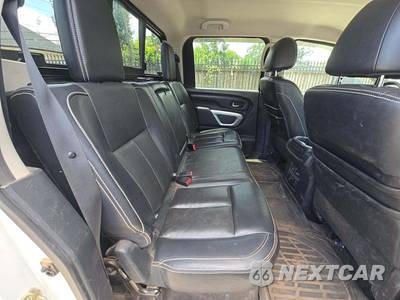 2016 Nissan TITAN XD PRO-4X Crew Cab Medium Bed - zdjęcie 16 z 27 - miniatura