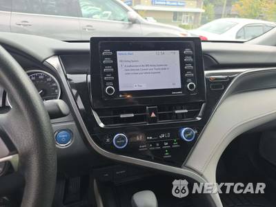 2023 Toyota Camry Hybrid LE - zdjęcie 10 z 22 - miniatura