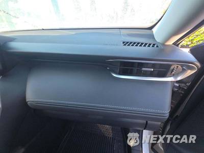 2023 Toyota Venza LE - zdjęcie 19 z 20 - miniatura