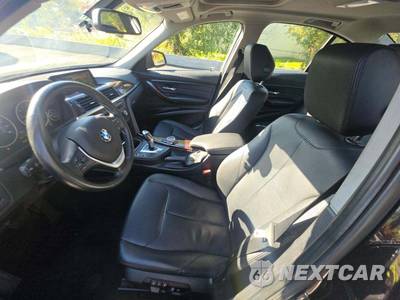 2014 BMW 3 Series Sedan 328i xDrive - zdjęcie 6 z 26 - miniatura