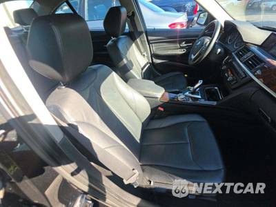2014 BMW 3 Series Sedan 328i xDrive - zdjęcie 18 z 26 - miniatura