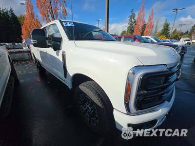 2025 Ford Super Duty F-350 Platinum Crew Cab Medium Bed - zdjęcie 4 z 20 - miniatura