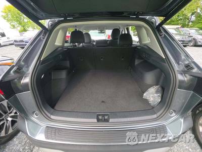 2026 Volkswagen Tiguan SE - zdjęcie 14 z 21 - miniatura