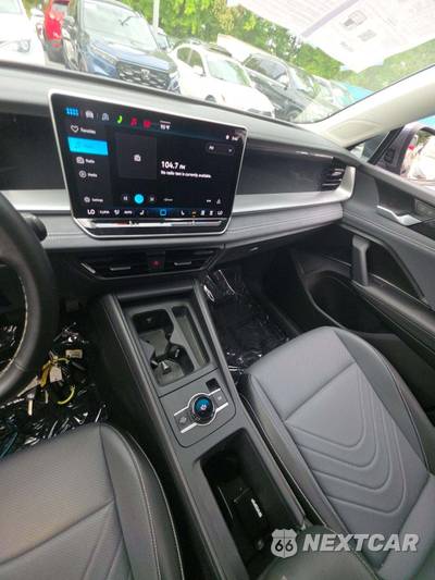 2026 Volkswagen Tiguan SE - zdjęcie 10 z 21 - miniatura