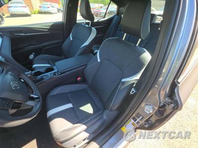 2026 Toyota Camry SE - zdjęcie 6 z 21 - miniatura