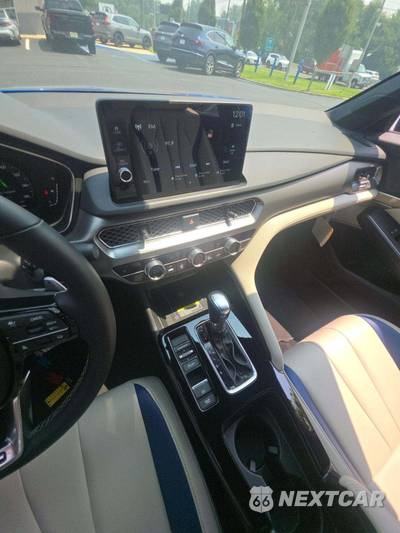 2026 Acura Integra w/A-Spec Pkg - zdjęcie 10 z 20 - miniatura