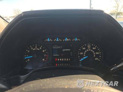 2017 Ford F-150 XL Extended Cab Medium Bed w/Rear Doors - zdjęcie 5 z 23 - miniatura