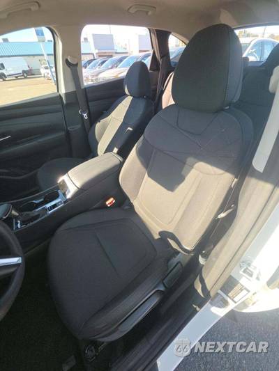 2026 Hyundai Tucson SE - zdjęcie 3 z 17 - miniatura