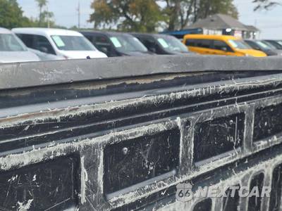 2017 Chevrolet Silverado 1500 WT Crew Cab Short Bed 1WT - zdjęcie 31 z 36 - miniatura