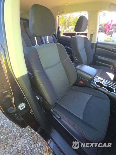 2020 Nissan Pathfinder S - zdjęcie 16 z 33 - miniatura