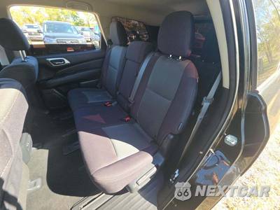 2020 Nissan Pathfinder S - zdjęcie 10 z 33 - miniatura