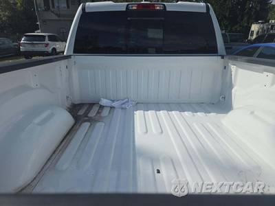 2021 Ram 1500 Big Horn Extended Cab Medium Bed - zdjęcie 12 z 14 - miniatura
