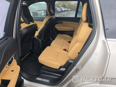 2024 Volvo XC90 Recharge Plug-In Hybrid T8 Ultimate Bright Theme 7-Passenger - zdjęcie 13 z 21 - miniatura