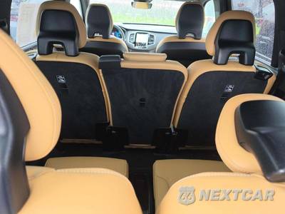 2024 Volvo XC90 Recharge Plug-In Hybrid T8 Ultimate Bright Theme 7-Passenger - zdjęcie 14 z 21 - miniatura