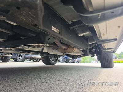 2024 Toyota Sequoia Platinum - zdjęcie 7 z 23 - miniatura