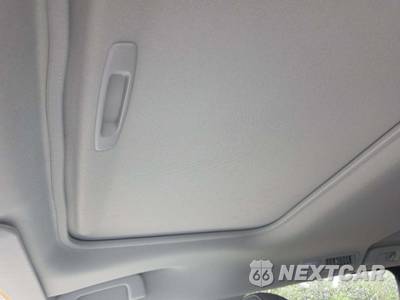 2024 Toyota Sienna XLE 7-Passenger 120.5" WB - zdjęcie 11 z 22 - miniatura