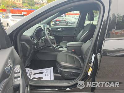 2025 Ford Escape ST-Line Select - zdjęcie 3 z 19 - miniatura