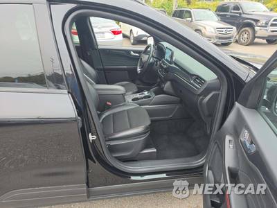 2025 Ford Escape ST-Line Select - zdjęcie 15 z 19 - miniatura