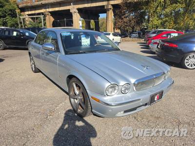 2007 Jaguar XJ8L Vanden Plas - zdjęcie 4 z 27 - miniatura