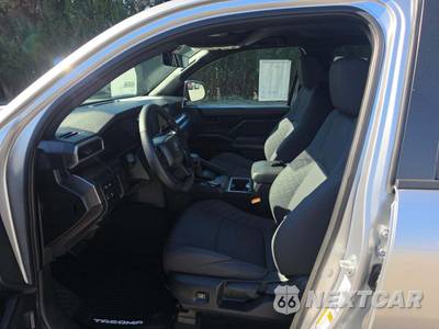 2025 Toyota Tacoma SR5 Crew Cab Medium Bed - zdjęcie 6 z 21 - miniatura