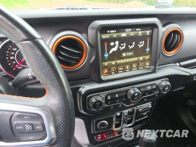 2022 Jeep Gladiator Mojave Crew Cab Medium Bed - zdjęcie 10 z 26 - miniatura