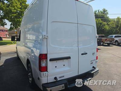 2012 Nissan NV3500 HD Cargo SV High Roof 146.1" WB - zdjęcie 2 z 26 - miniatura