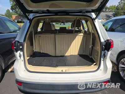 2018 Toyota Highlander LE Plus - zdjęcie 15 z 30 - miniatura