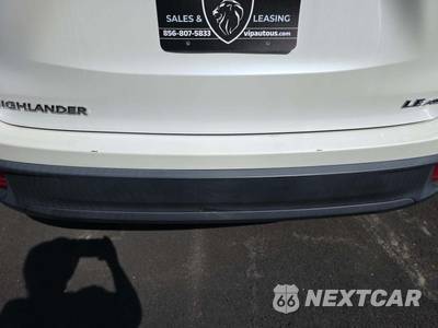 2018 Toyota Highlander LE Plus - zdjęcie 25 z 30 - miniatura
