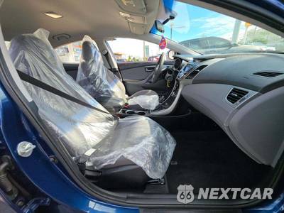 2016 Hyundai Elantra SE Sedan - zdjęcie 18 z 29 - miniatura