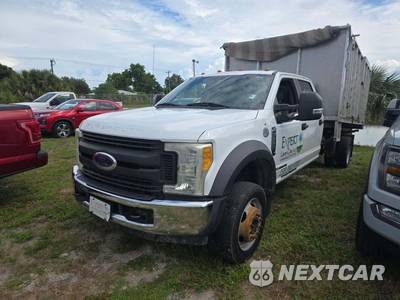 2017 Ford Super Duty F-550 Cab Chassis XL Crew Cab DRW