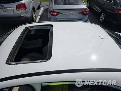 2019 Mercedes-Benz E 300 Sedan - zdjęcie 12 z 25 - miniatura