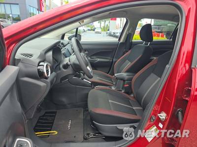 2025 Nissan Versa SR - zdjęcie 3 z 18 - miniatura
