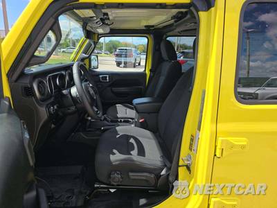 2023 Jeep Gladiator Willys Crew Cab Medium Bed - zdjęcie 3 z 20 - miniatura