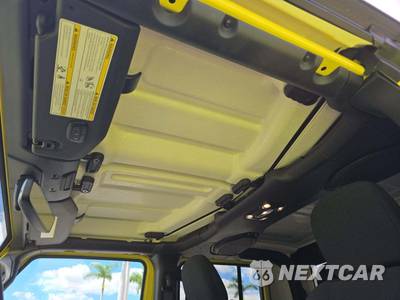 2023 Jeep Gladiator Willys Crew Cab Medium Bed - zdjęcie 8 z 20 - miniatura