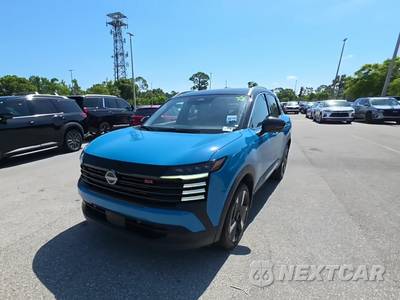 2025 Nissan Kicks SR - zdjęcie 1 z 18 - miniatura