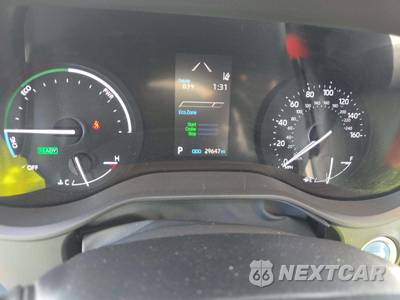 2022 Toyota Sienna XLE 7-Passenger 120.5" WB - zdjęcie 6 z 19 - miniatura