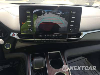 2022 Toyota Sienna XLE 7-Passenger 120.5" WB - zdjęcie 7 z 19 - miniatura