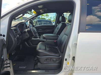 2021 Nissan TITAN PRO-4X Crew Cab Short Bed - zdjęcie 3 z 24 - miniatura