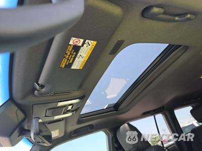 2027 Toyota Land Cruiser - zdjęcie 8 z 18 - miniatura