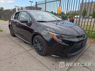 2025 Toyota Corolla LE Sedan - zdjęcie 4 z 20 - miniatura