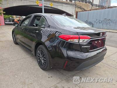 2025 Toyota Corolla LE Sedan - zdjęcie 2 z 20 - miniatura