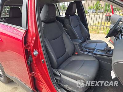 2026 Toyota Corolla Cross XLE - zdjęcie 18 z 20 - miniatura