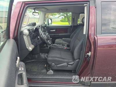 2007 Toyota FJ Cruiser w/Rear Doors - zdjęcie 3 z 26 - miniatura
