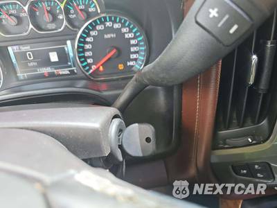 2017 Chevrolet Silverado 2500HD High Country Crew Cab Medium Bed 3LZ - zdjęcie 8 z 23 - miniatura