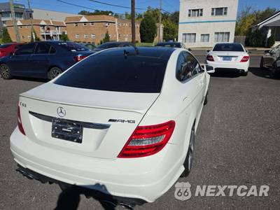 2012 Mercedes-Benz AMG C 63 Coupe - zdjęcie 3 z 24 - miniatura