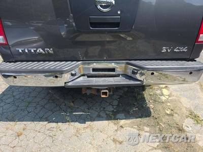 2011 Nissan TITAN SV Extended Cab Medium Bed - zdjęcie 28 z 32 - miniatura