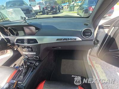 2012 Mercedes-Benz AMG C 63 Coupe - zdjęcie 16 z 18 - miniatura