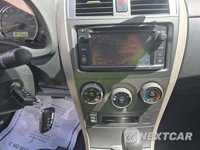 2013 Toyota Corolla S - zdjęcie 7 z 17 - miniatura